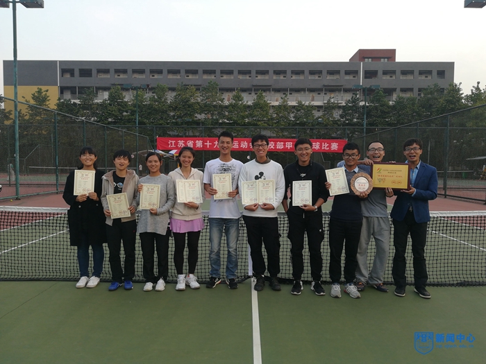 6合影1.jpg 6合影1.jpg