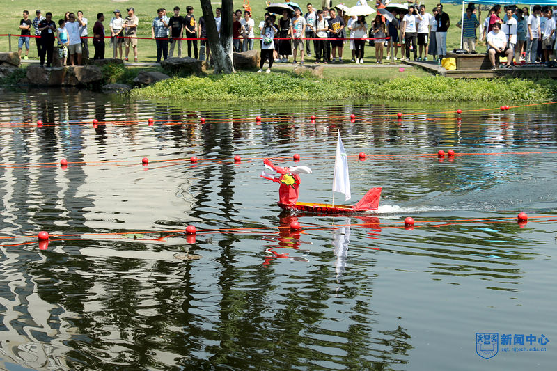 nEO_IMG_IMG_1016.jpg nEO_IMG_IMG_1016.jpg