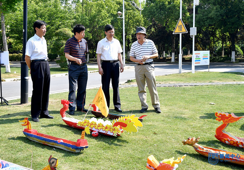 nEO_IMG_QCD_5732.jpg nEO_IMG_QCD_5732.jpg