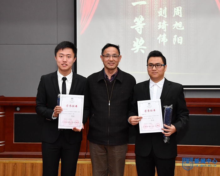 QCD_646528.jpg QCD_646528.jpg