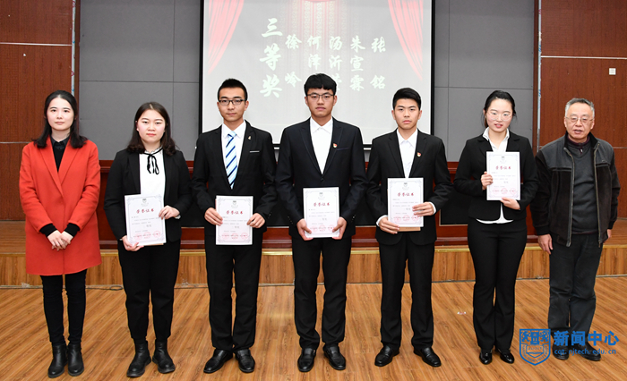 QCD_644823.jpg QCD_644823.jpg