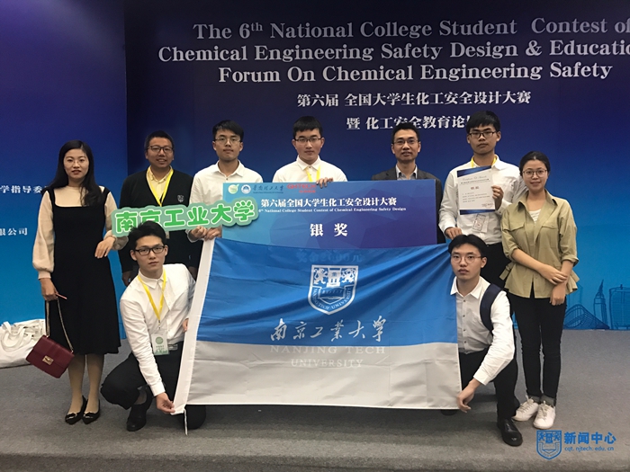 图片11.jpg 图片11.jpg