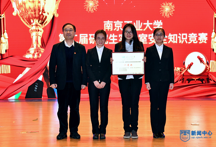 nEO_IMG_QCD_4851.jpg nEO_IMG_QCD_4851.jpg