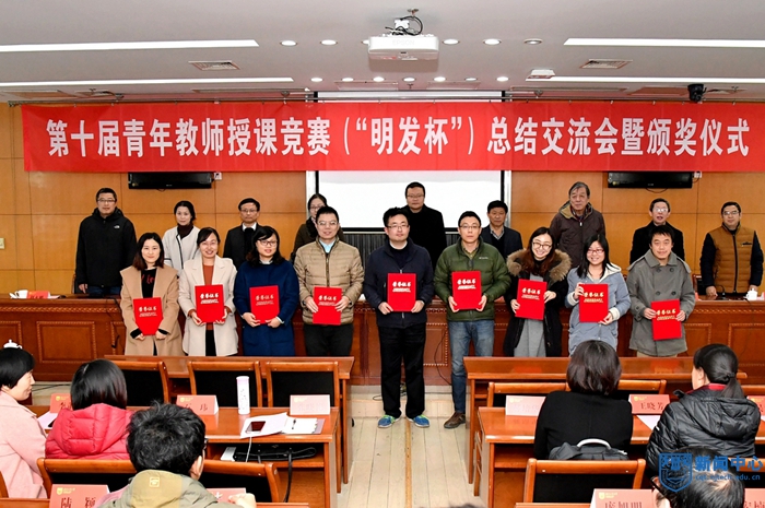 nEO_IMG_QCD_6114.jpg nEO_IMG_QCD_6114.jpg