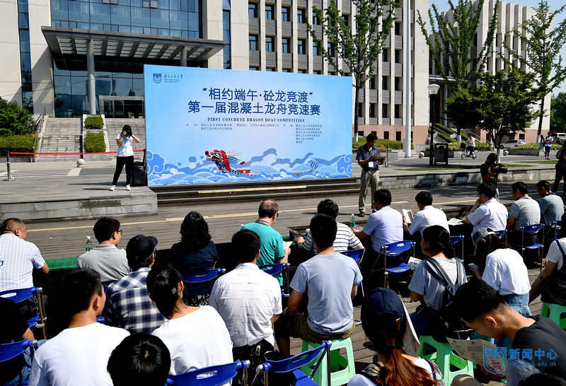 nEO_IMG_QCD_5745.jpg nEO_IMG_QCD_5745.jpg